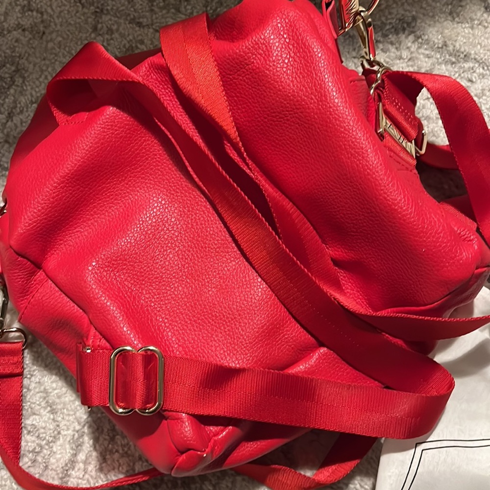 Red Fawn mini backpack - Picture 3 of 3